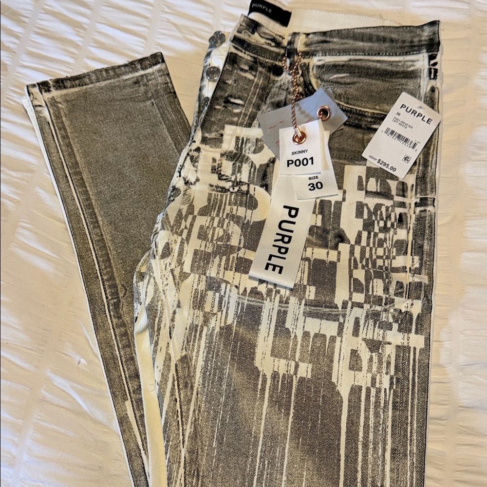 PURPLE Men’s Skinny Jeans in Black & White Distressed Print - Size 30